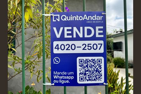 Casa à venda com 130m², 3 quartos e 1 vagaFachada + Placa