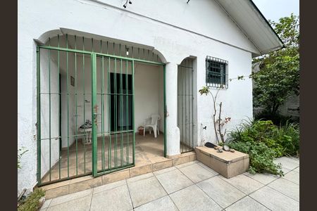 Casa à venda com 130m², 3 quartos e 1 vagaFachada