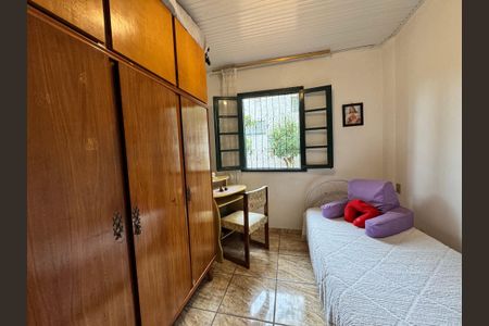 Casa à venda com 130m², 3 quartos e 1 vagaQuarto 2