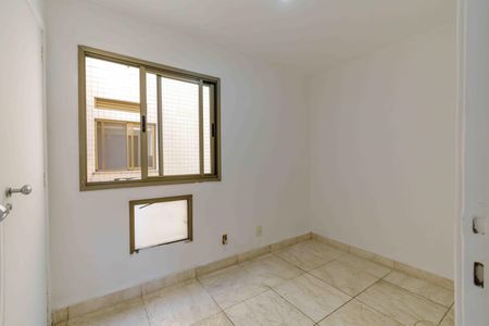 Apartamento à venda com 80m², 3 quartos e 2 vagasQuarto 2