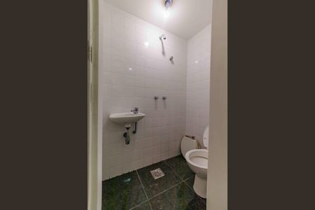 Apartamento à venda com 80m², 3 quartos e 2 vagasBanheiro de Serviço