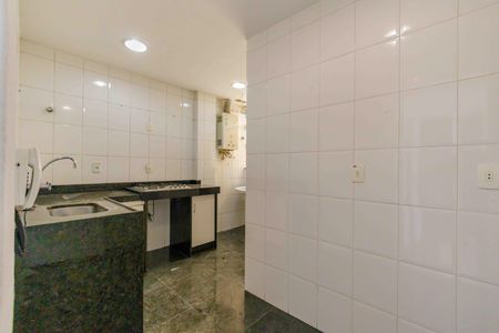 Apartamento à venda com 80m², 3 quartos e 2 vagasCozinha