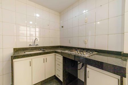 Apartamento à venda com 80m², 3 quartos e 2 vagasCozinha