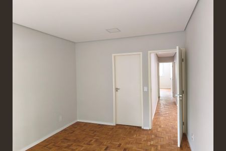 Casa à venda com 490m², 3 quartos e 3 vagasSuíte 1