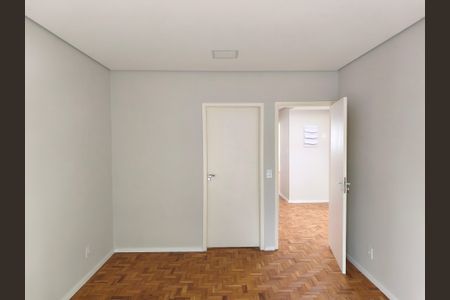 Casa à venda com 490m², 3 quartos e 3 vagasSuíte 1