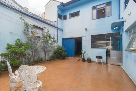 Casa para alugar com 240m², 3 quartos e 2 vagasQuintal