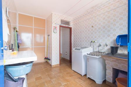 Casa para alugar com 240m², 3 quartos e 2 vagasÁrea de Serviço