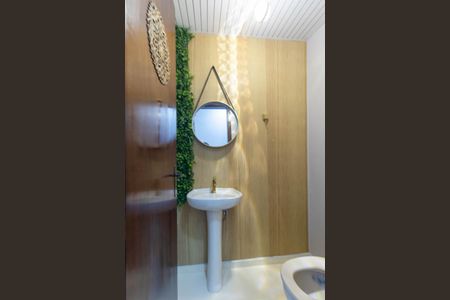 Apartamento para alugar com 160m², 3 quartos e 1 vagaLavabo