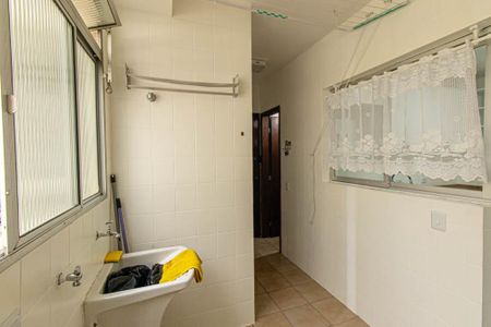 Apartamento para alugar com 160m², 3 quartos e 1 vagaÁrea de Serviço