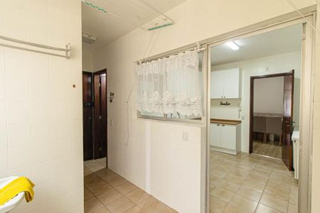 Apartamento para alugar com 160m², 3 quartos e 1 vagaÁrea de Serviço