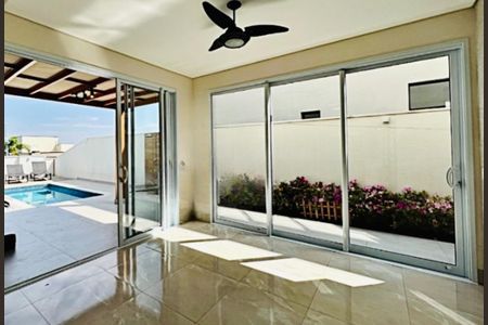 Casa de condomínio à venda com 250m², 3 quartos e 4 vagas Casa de condomínio à venda com 250m², 3 quartos e 4 vagasFoto 17