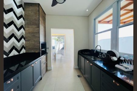 Casa de condomínio à venda com 250m², 3 quartos e 4 vagas Casa de condomínio à venda com 250m², 3 quartos e 4 vagasFoto 09