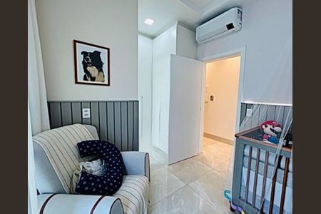 Casa de condomínio à venda com 250m², 3 quartos e 4 vagas Casa de condomínio à venda com 250m², 3 quartos e 4 vagasFoto 23
