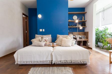 Apartamento para alugar com 230m², 4 quartos e 1 vaga Apartamento para alugar com 230m², 4 quartos e 1 vagaSala