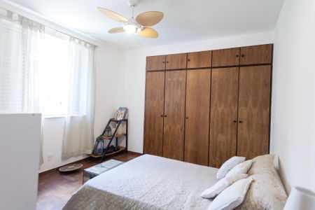 Apartamento para alugar com 230m², 4 quartos e 1 vaga Apartamento para alugar com 230m², 4 quartos e 1 vagaquarto