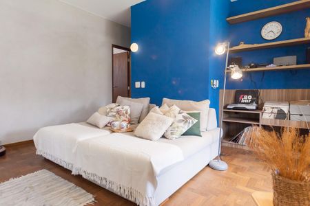 Apartamento para alugar com 230m², 4 quartos e 1 vaga Apartamento para alugar com 230m², 4 quartos e 1 vagaSala