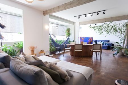 Apartamento para alugar com 230m², 4 quartos e 1 vaga Apartamento para alugar com 230m², 4 quartos e 1 vagasala