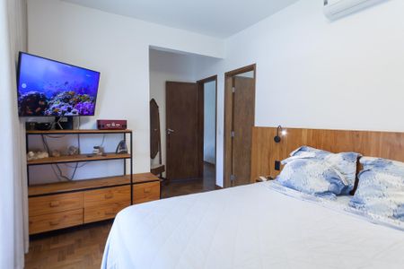 Apartamento para alugar com 230m², 4 quartos e 1 vaga Apartamento para alugar com 230m², 4 quartos e 1 vagasuite