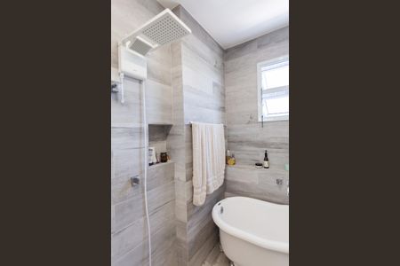 Apartamento para alugar com 230m², 4 quartos e 1 vaga Apartamento para alugar com 230m², 4 quartos e 1 vagabanheiro suite