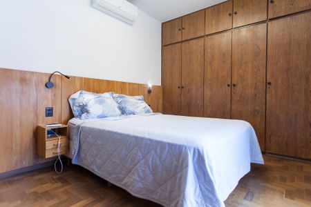 Apartamento para alugar com 230m², 4 quartos e 1 vaga Apartamento para alugar com 230m², 4 quartos e 1 vagasuite