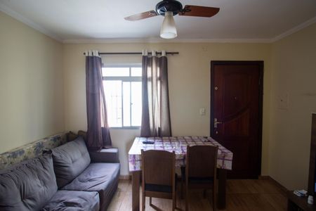 Apartamento para alugar com 40m², 2 quartos e 1 vaga Apartamento para alugar com 40m², 2 quartos e 1 vagaSala