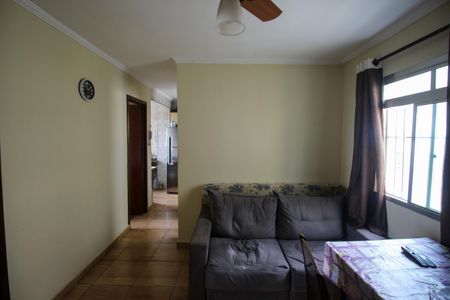 Apartamento para alugar com 40m², 2 quartos e 1 vaga Apartamento para alugar com 40m², 2 quartos e 1 vagaSala