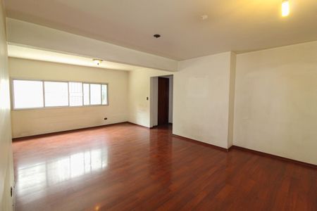 Apartamento à venda com 148m², 4 quartos e 2 vagasSala