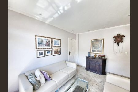 Apartamento à venda com 240m², 4 quartos e 2 vagasSala