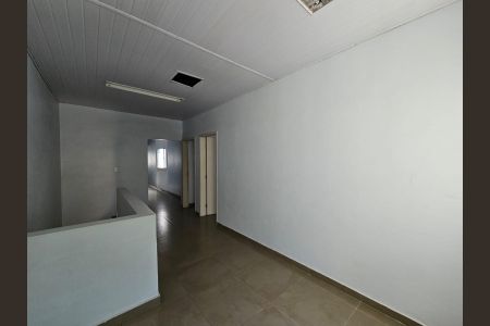 Casa à venda com 450m², 6 quartos e 1 vaga Casa à venda com 450m², 6 quartos e 1 vagaSala