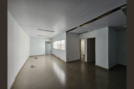 Casa à venda com 450m², 6 quartos e 1 vaga Casa à venda com 450m², 6 quartos e 1 vagaSala