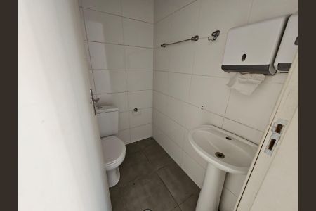 Casa à venda com 450m², 6 quartos e 1 vaga Casa à venda com 450m², 6 quartos e 1 vagaBanheiro 3