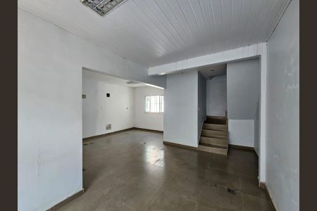 Casa à venda com 450m², 6 quartos e 1 vaga Casa à venda com 450m², 6 quartos e 1 vagaSala