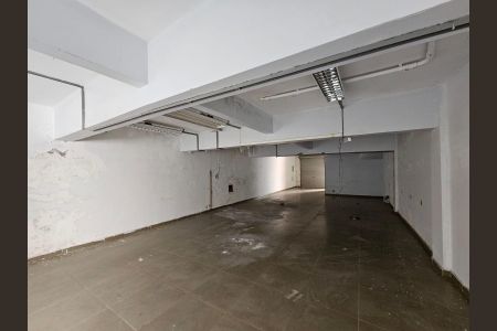 Casa à venda com 450m², 6 quartos e 1 vaga Casa à venda com 450m², 6 quartos e 1 vagaÁrea comum