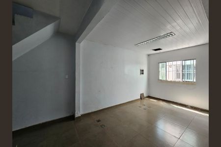 Casa à venda com 450m², 6 quartos e 1 vaga Casa à venda com 450m², 6 quartos e 1 vagaSala