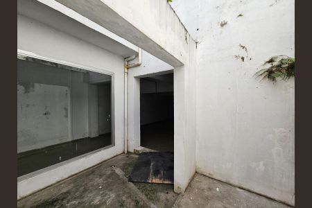 Casa à venda com 450m², 6 quartos e 1 vaga Casa à venda com 450m², 6 quartos e 1 vagaÁrea comum