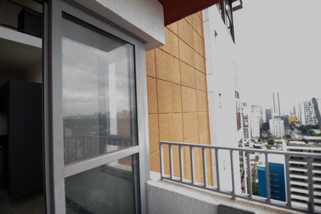 Studio à venda com 29m², 1 quarto e sem vaga Studio à venda com 29m², 1 quarto e sem vagaTerraço