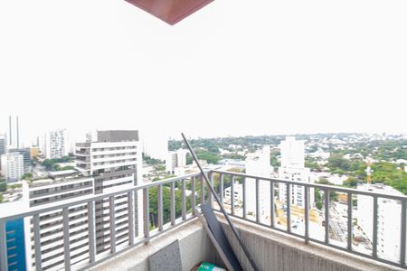 Studio à venda com 29m², 1 quarto e sem vaga Studio à venda com 29m², 1 quarto e sem vagaTerraço