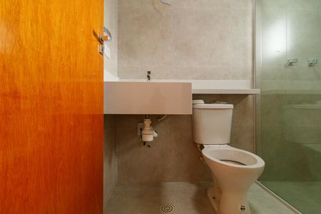 Casa à venda com 135m², 3 quartos e 2 vagasBanheiro da Suíte