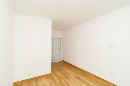 Casa à venda com 135m², 3 quartos e 2 vagasSuíte