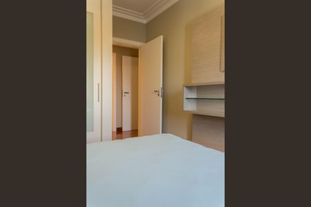 Apartamento à venda com 240m², 4 quartos e 3 vagasQuarto 3
