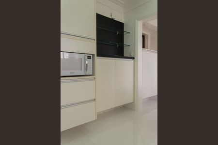 Apartamento à venda com 240m², 4 quartos e 3 vagasCozinha
