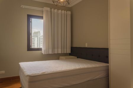 Apartamento à venda com 240m², 4 quartos e 3 vagasSuíte 2