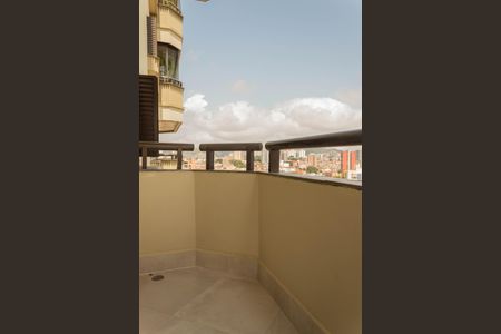 Apartamento à venda com 240m², 4 quartos e 3 vagasVaranda da Suíte 1