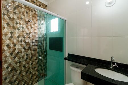 Casa à venda com 119m², 3 quartos e 2 vagasBanheiro da Suíte