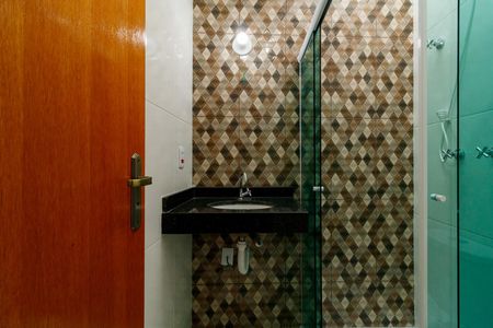 Casa à venda com 119m², 3 quartos e 2 vagasBanheiro da Suíte 3