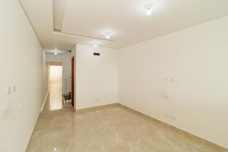 Casa à venda com 119m², 3 quartos e 2 vagasSala