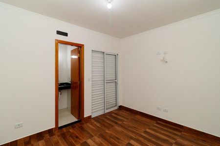 Casa à venda com 119m², 3 quartos e 2 vagasSuíte 3