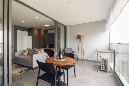 Studio para alugar com 41m², 1 quarto e 1 vaga Studio para alugar com 41m², 1 quarto e 1 vagaStudio - Varanda