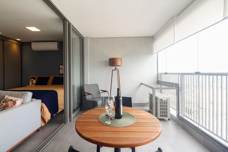 Studio para alugar com 41m², 1 quarto e 1 vaga Studio para alugar com 41m², 1 quarto e 1 vagaStudio - Varanda