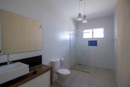 Apartamento para alugar com 300m², 3 quartos e 2 vagas Apartamento para alugar com 300m², 3 quartos e 2 vagasBanheiro da Suíte 1